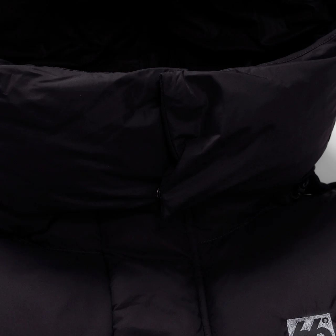 Dyngja Down Jacket - Image 6