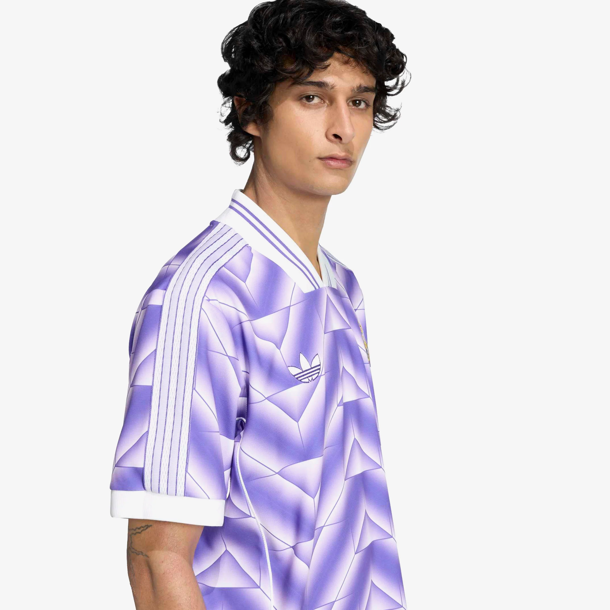 Real Madrid Lifestyler Jersey - Image 5