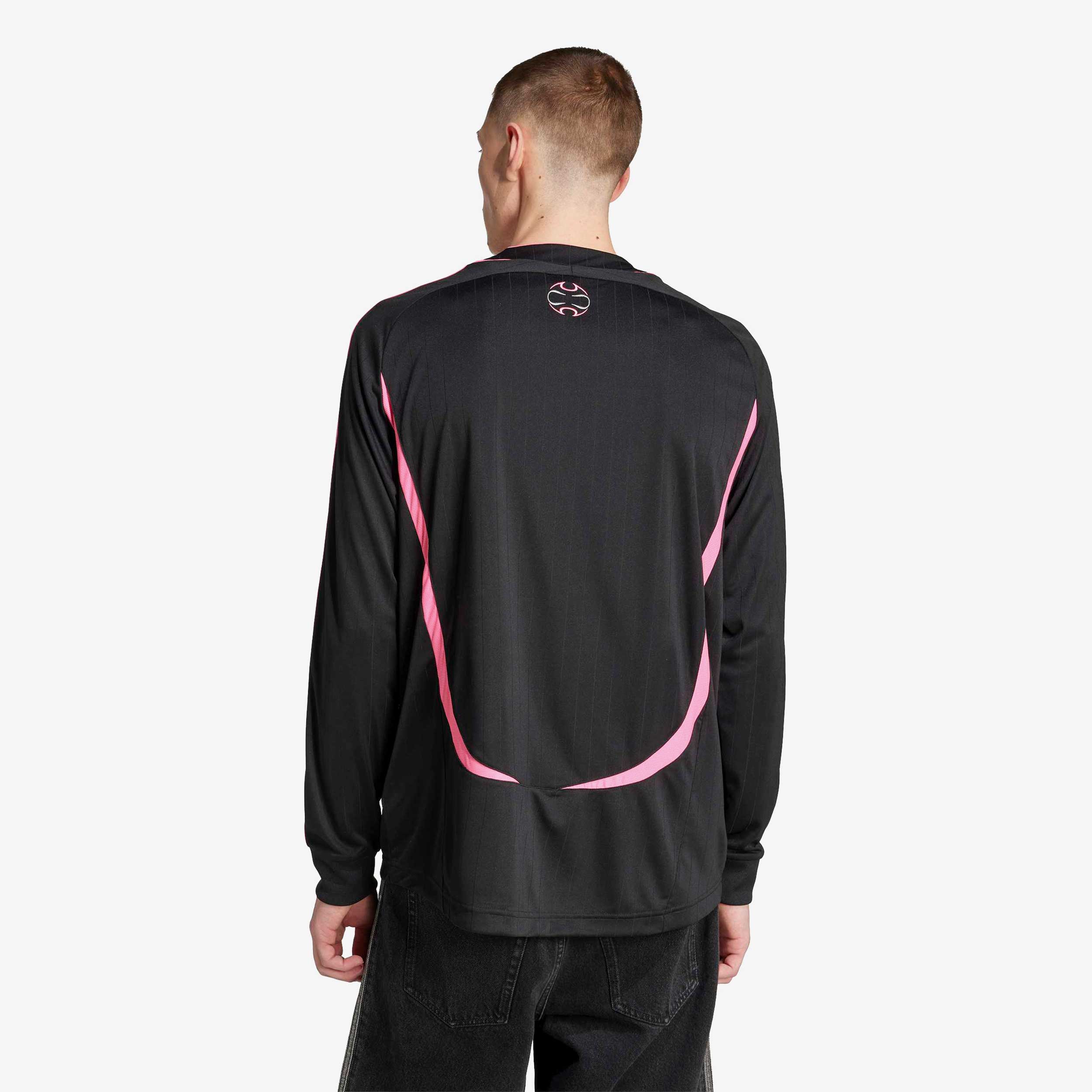 Teamgeist Adicolor Longsleeve Tee - Image 3