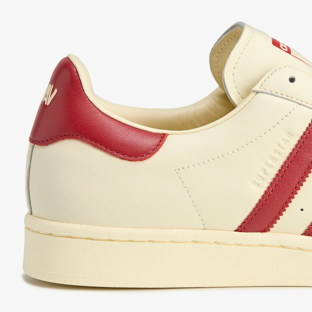 Wmns Superfinger Superstar x Avavav - Image 8