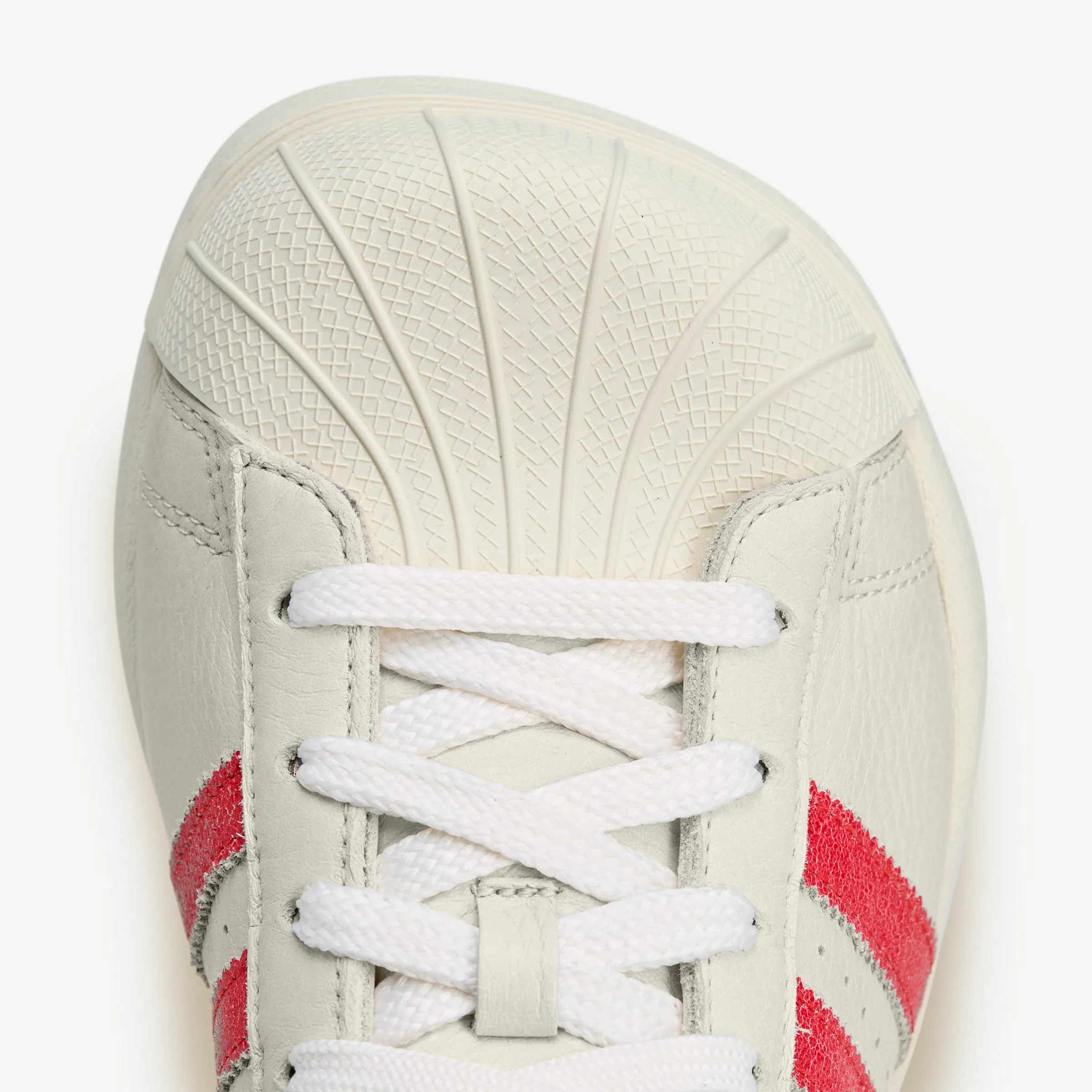 Wmns Superstar x Avavav - Image 4