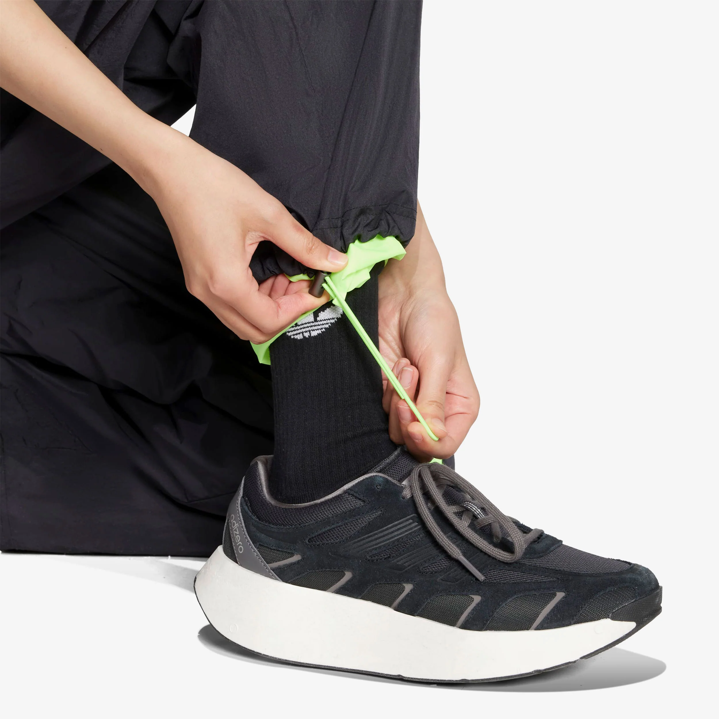 Wmns Teamgeist Adicolor Track Pant - Image 6