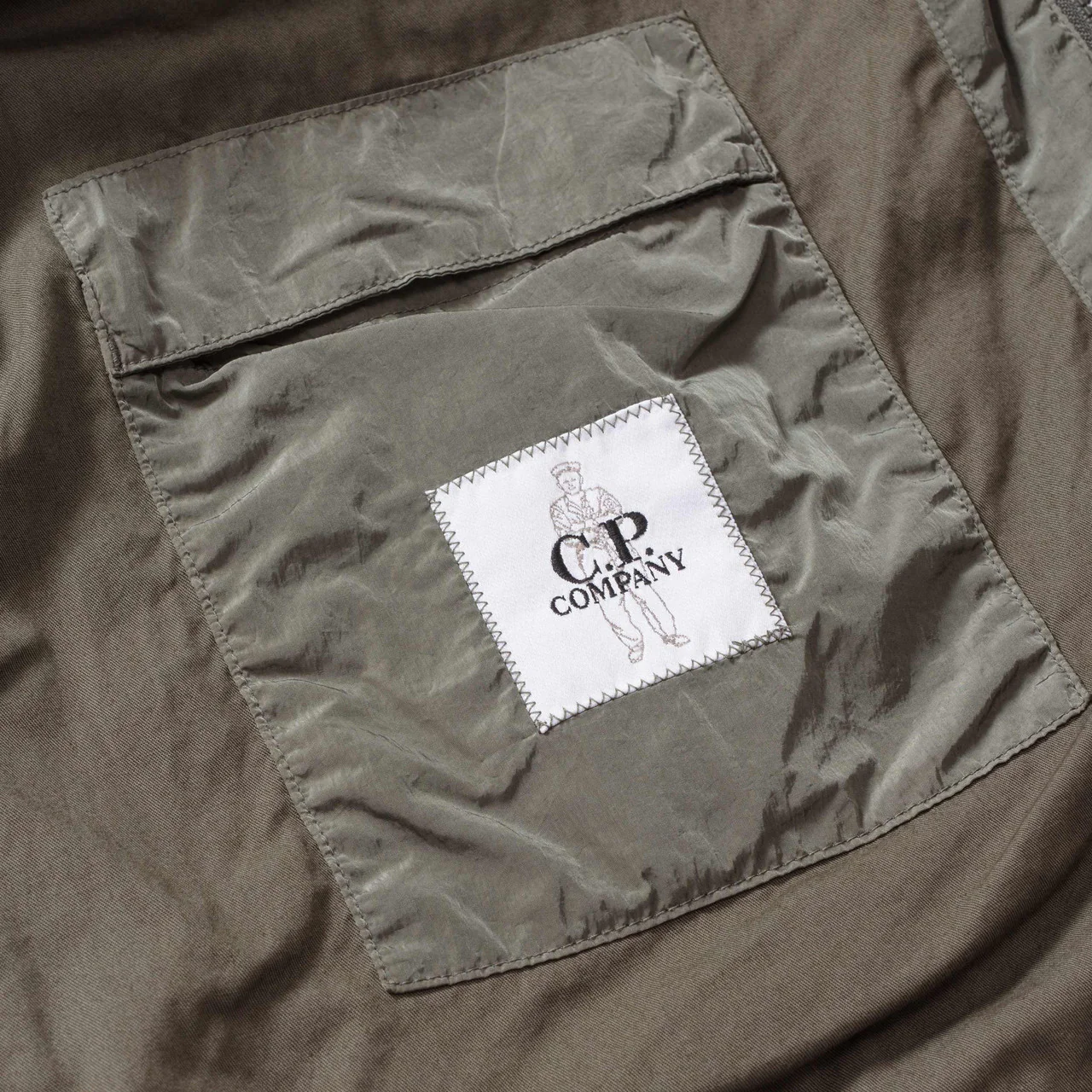 Chrome-R Lens Overshirt - Image 7