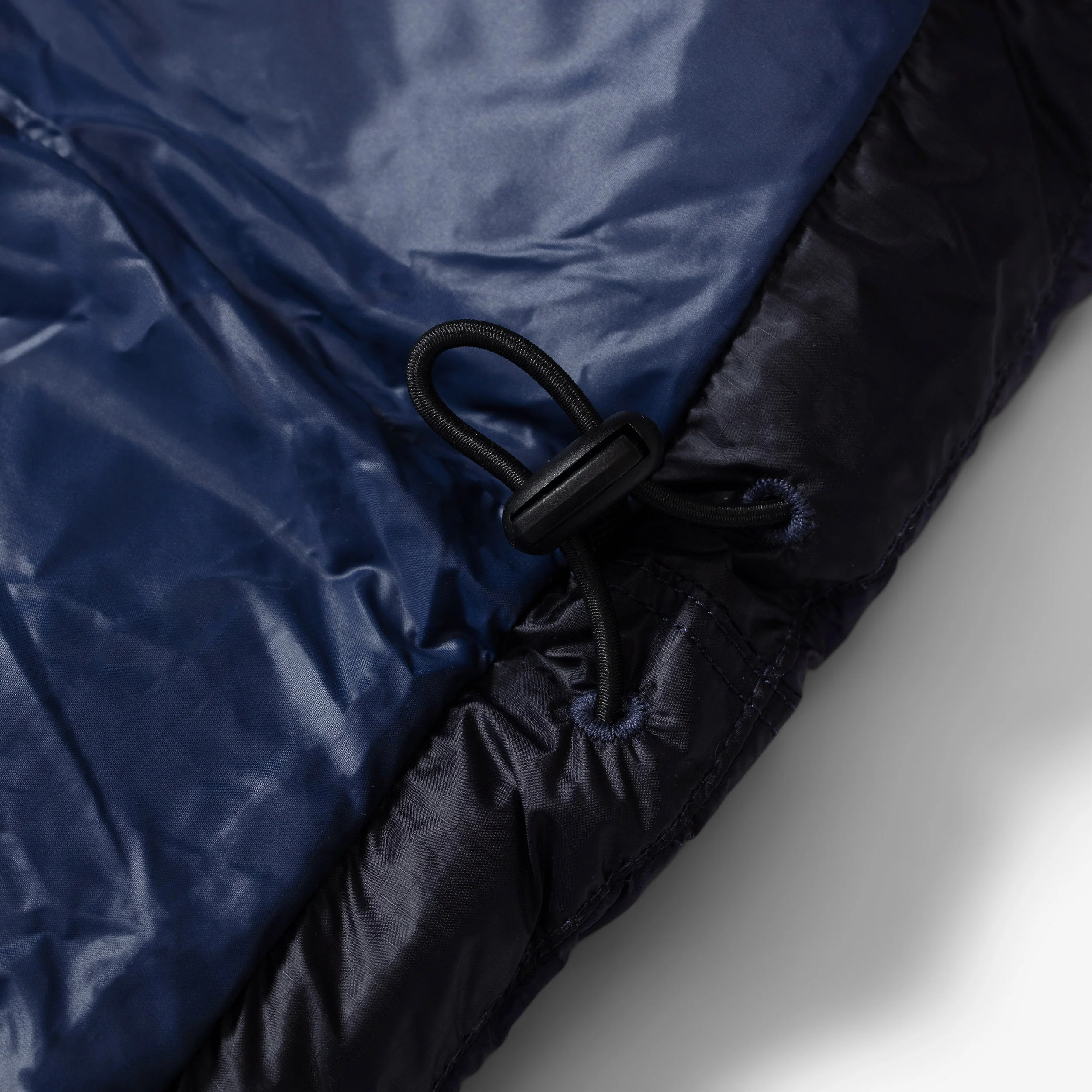 D.D. Shell Hooded Medium Down Jacket - Image 9