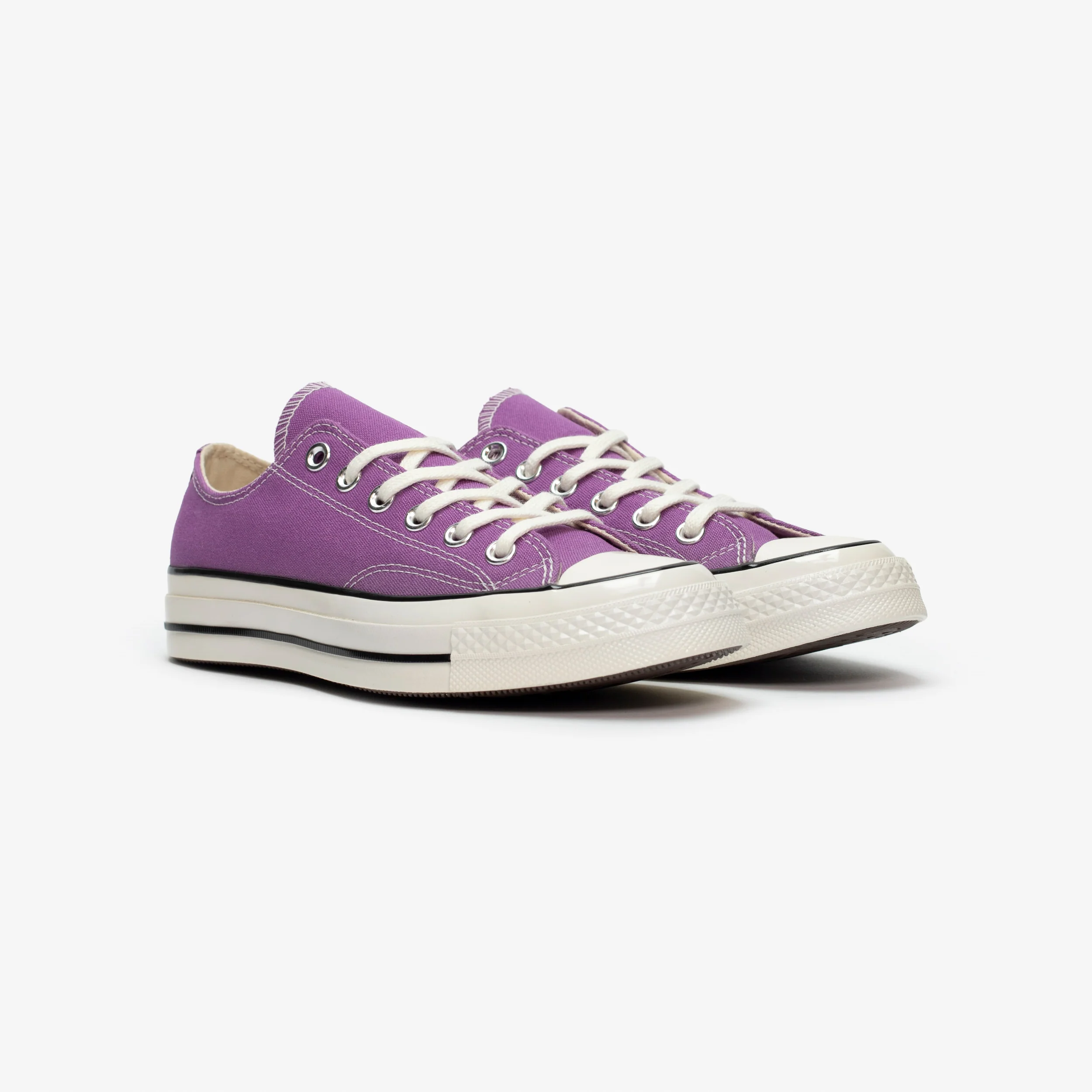 Chuck 70 - Image 2
