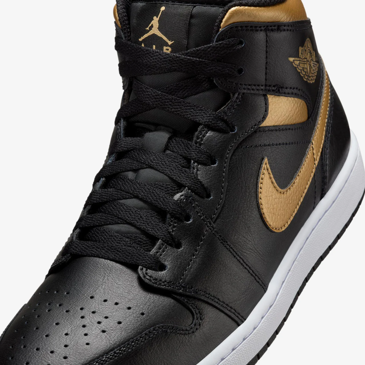 Air Jordan 1 Mid - Image 7