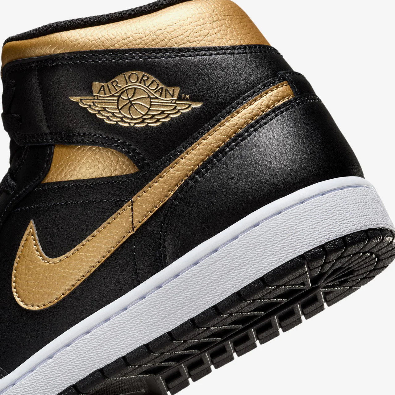 Air Jordan 1 Mid - Image 8