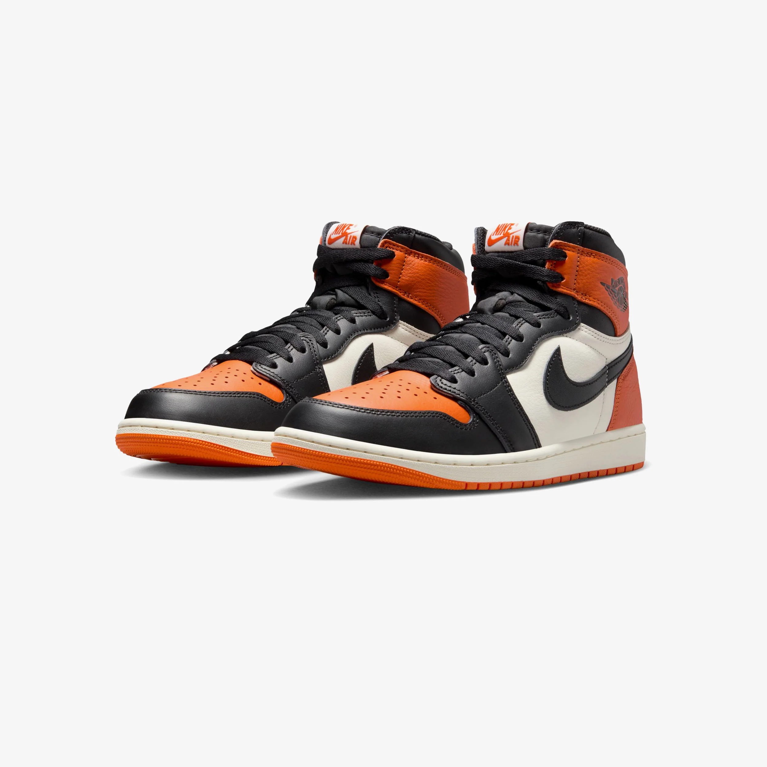 Air Jordan 1 Retro High OG - Image 2