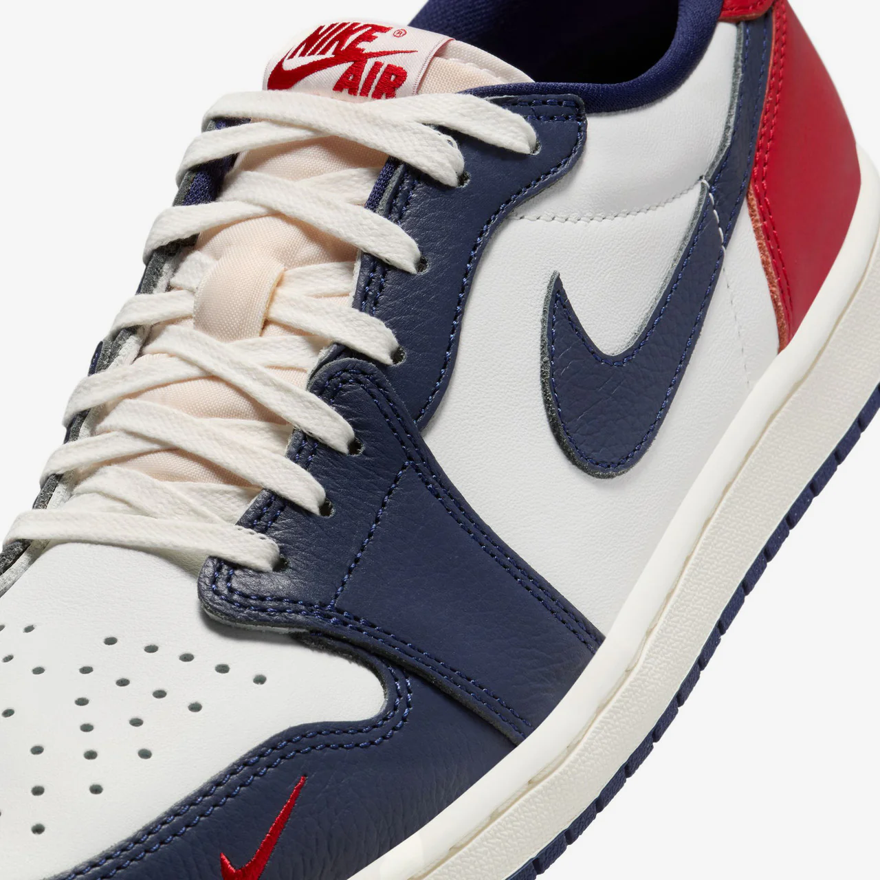 Air Jordan 1 Retro Low OG - Image 8