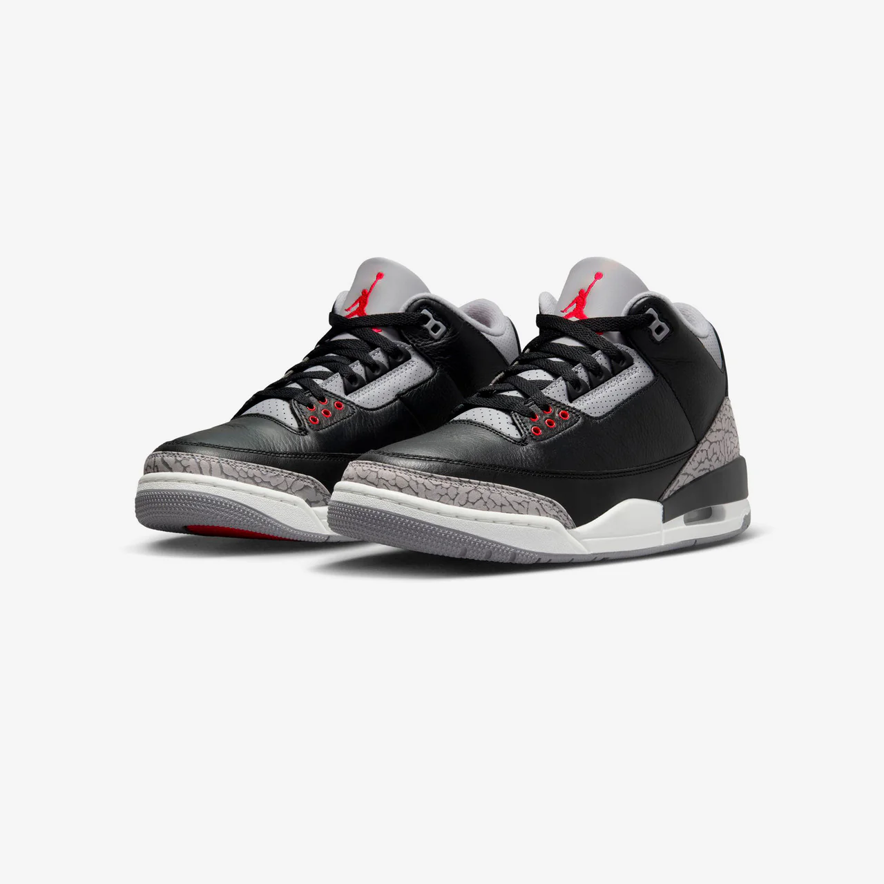Air Jordan 3 Retro - Image 2
