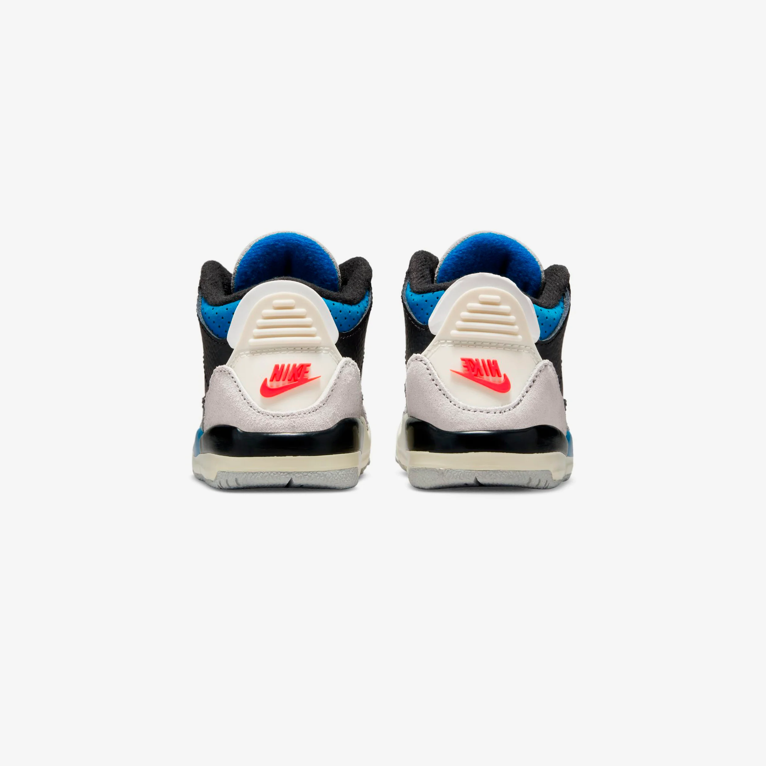 Air Jordan 3 Retro OG (TD) - Image 3