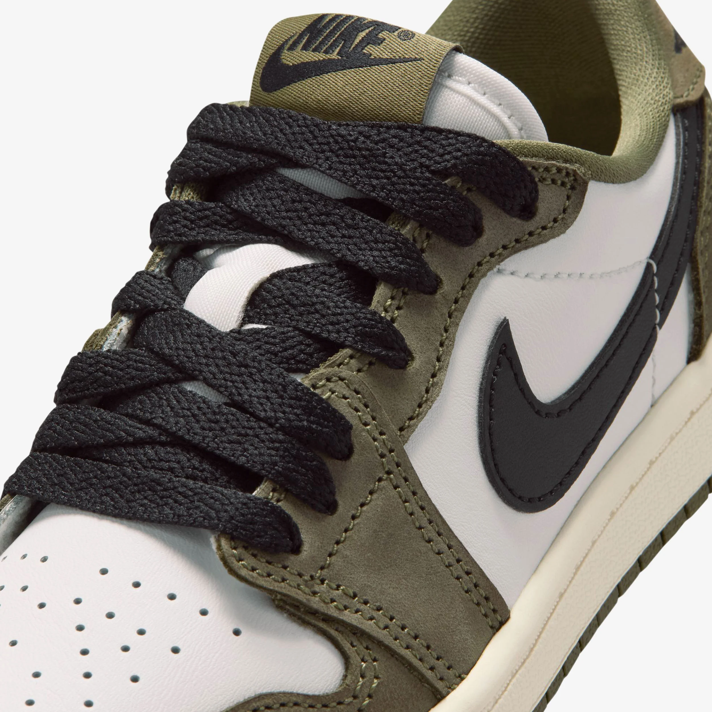 Jordan 1 Retro Low OG (PS) - Image 6