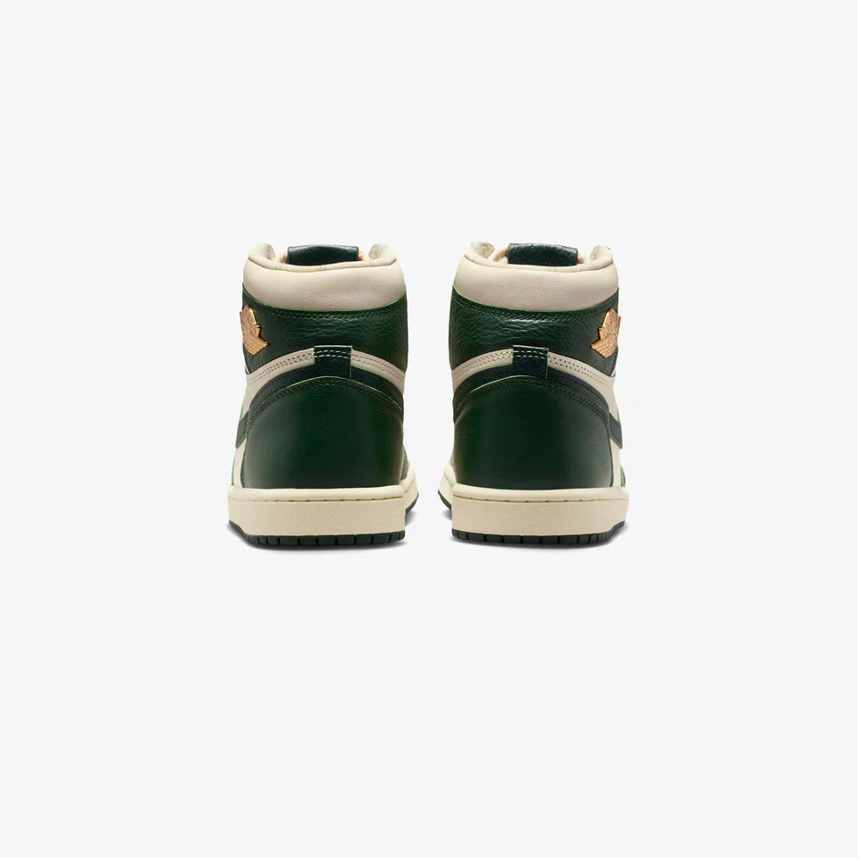 Wmns Air Jordan 1 Retro High OG - Image 3