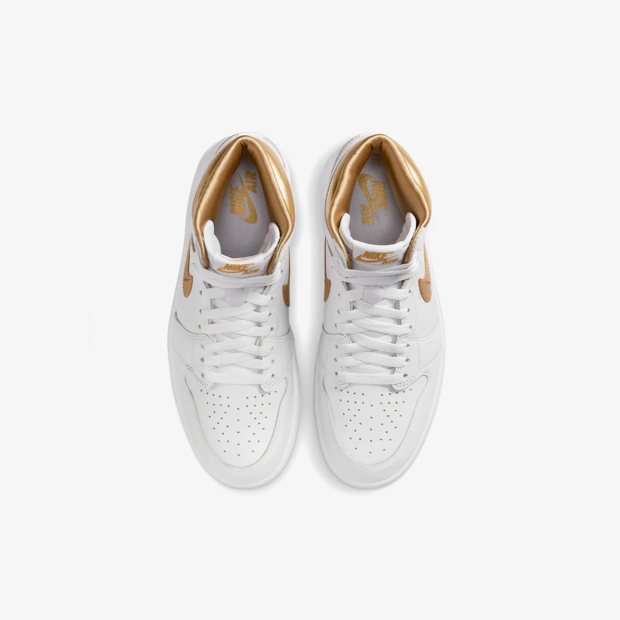 Wmns Air Jordan 1 Retro High OG - Image 9