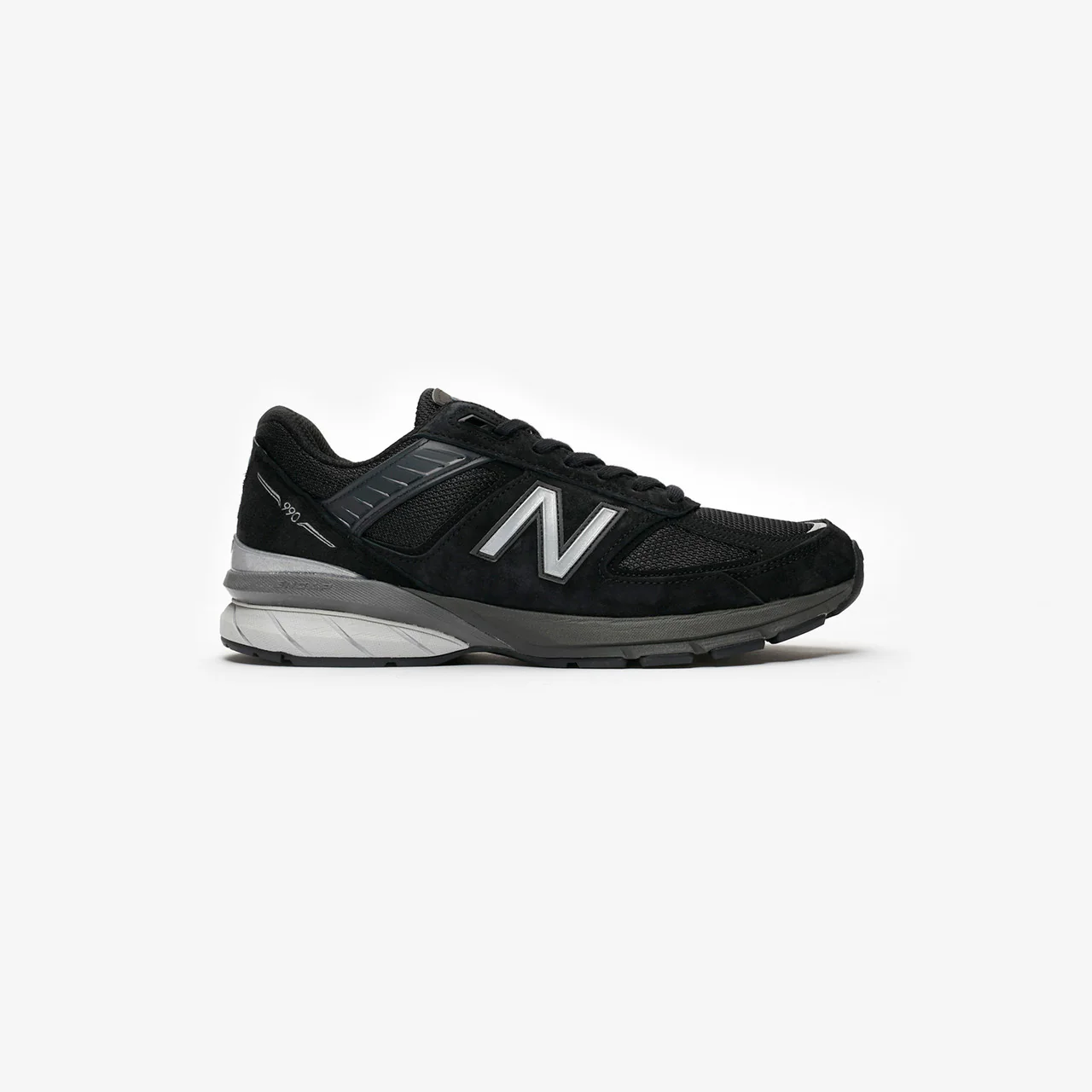 990v5