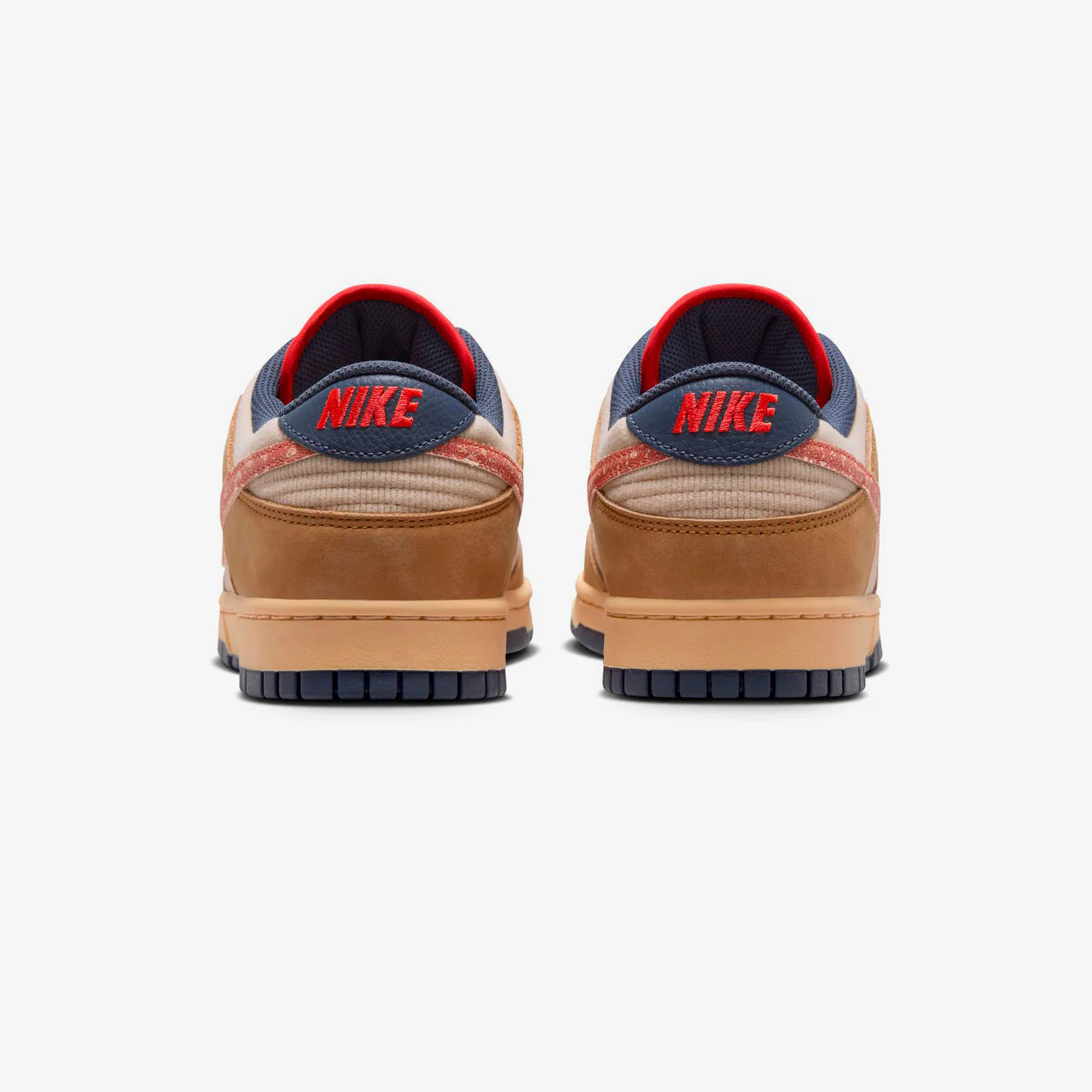 Dunk Low Retro SE - Image 3