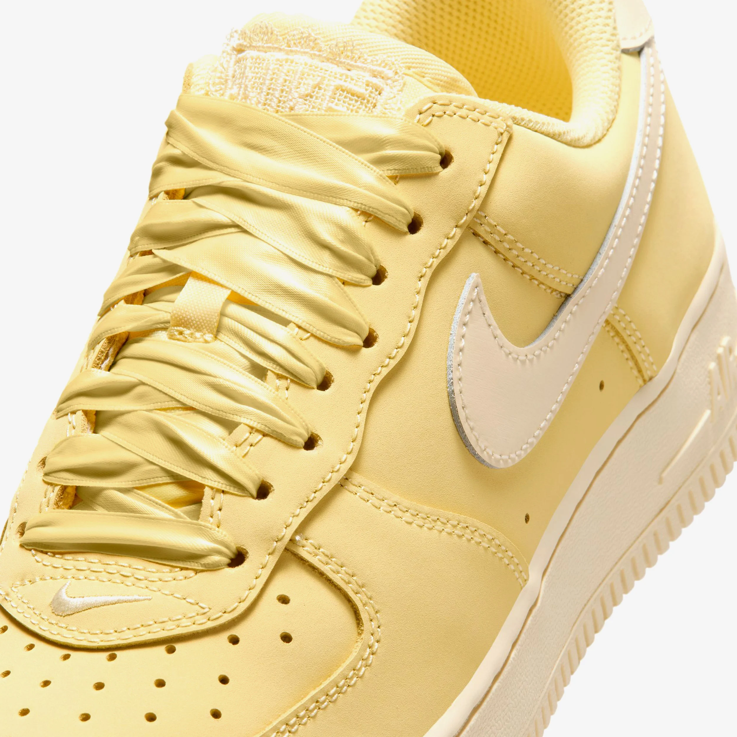 Wmns Air Force 1 Retro Premium - Image 6