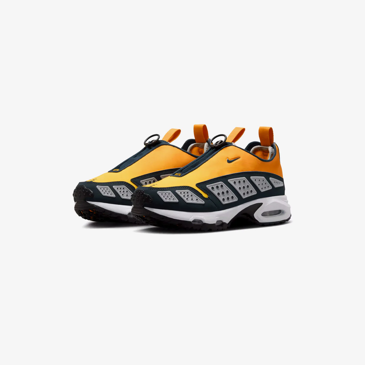 Wmns Air Max SNDR - Image 2