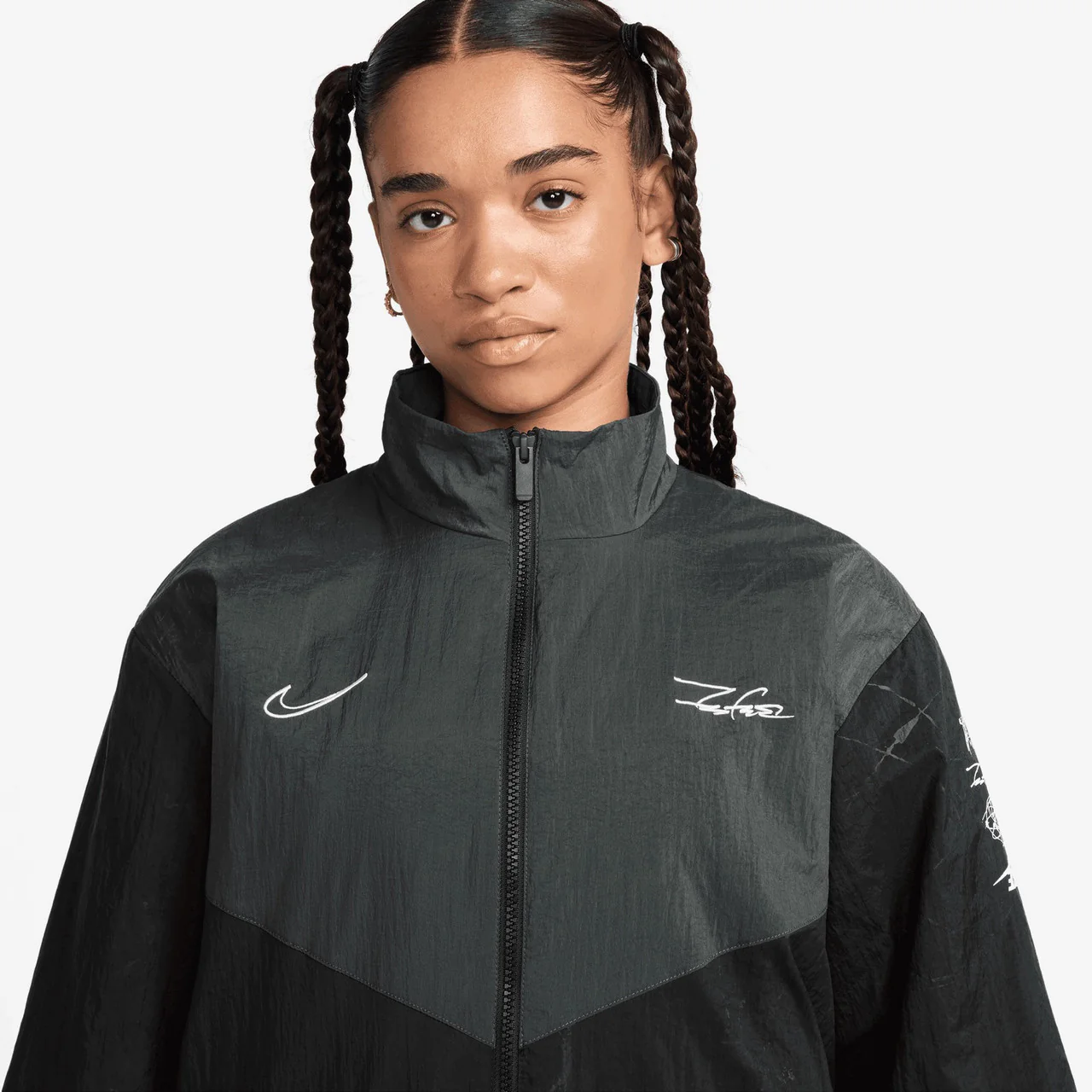 Wmns Breaking WR Jacket x Futura - Image 3