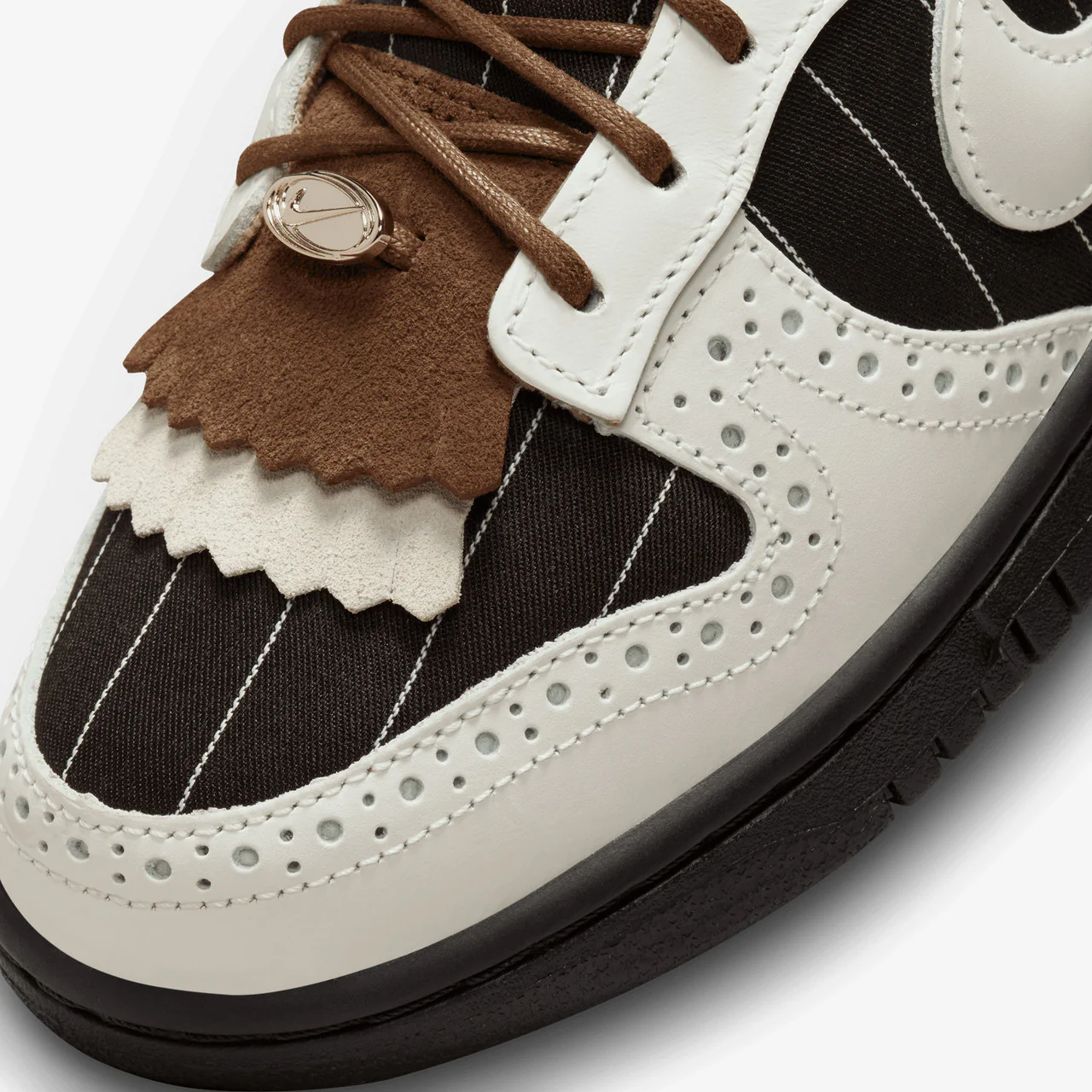 Wmns Dunk Low LX - Image 7