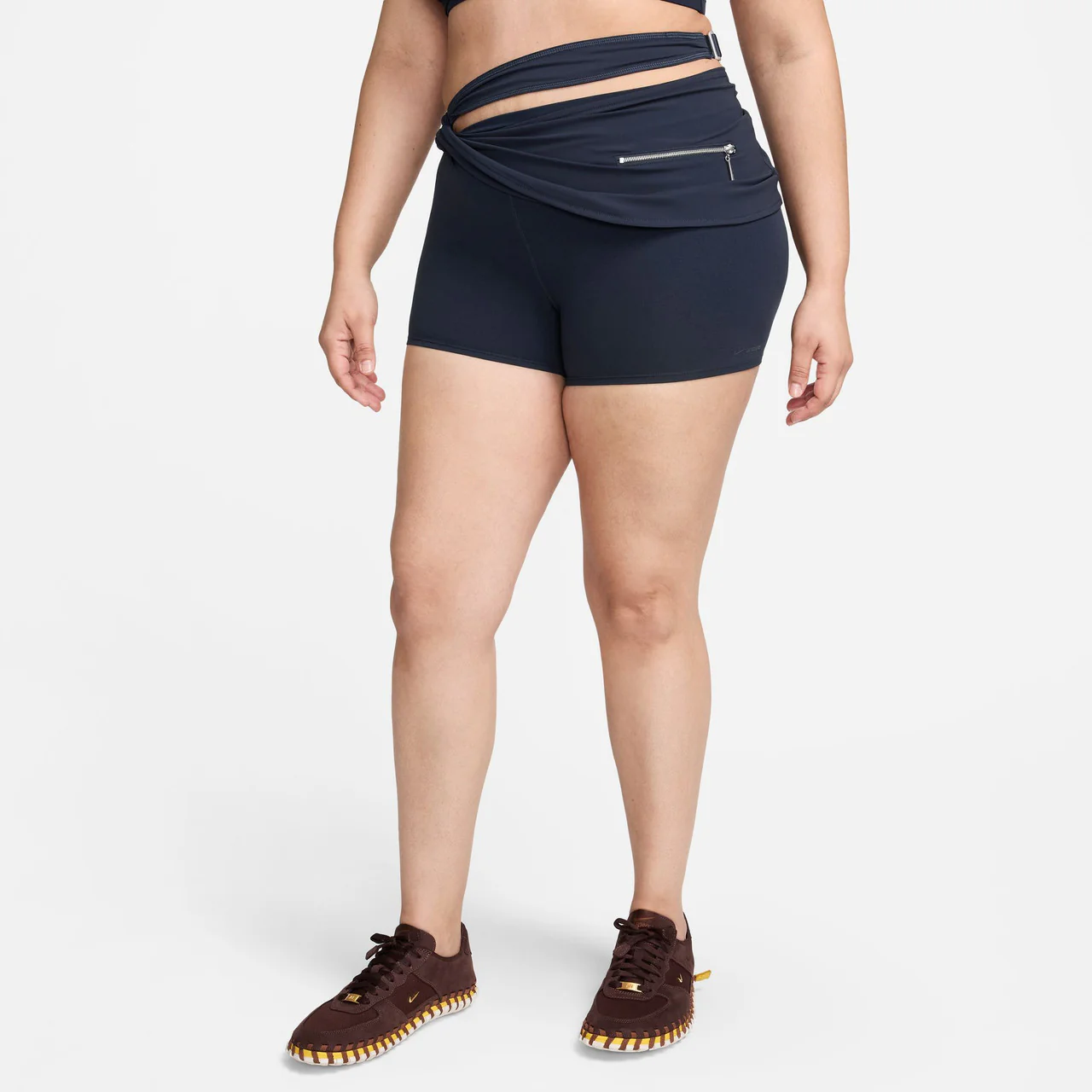 Wmns Le Layered Short x Jacquemus - Image 2