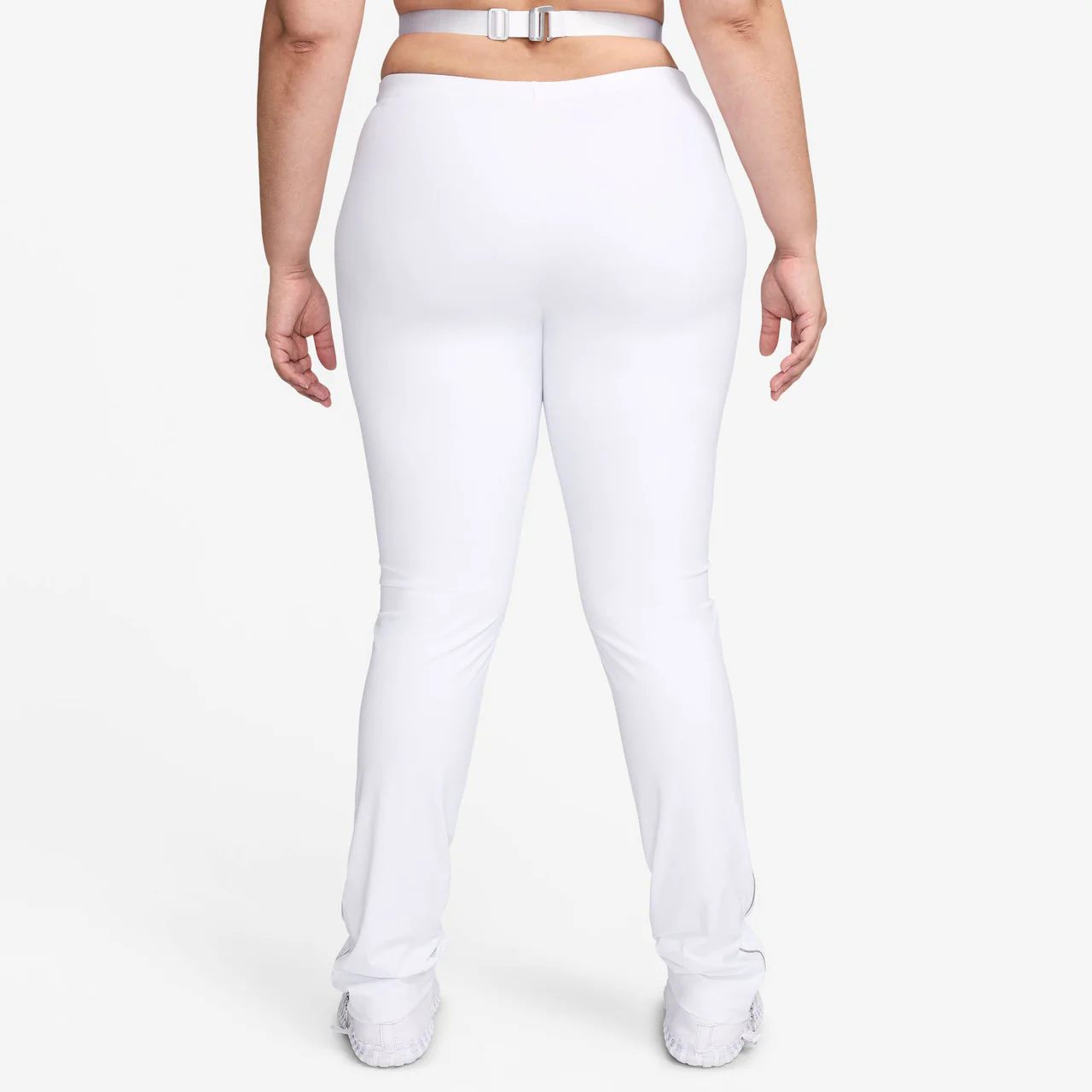 Wmns Le Pant x Jacquemus - Image 3