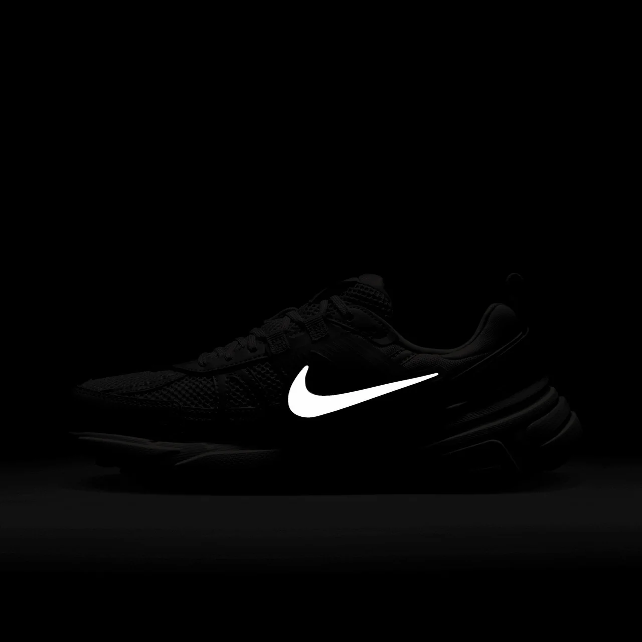 Wmns V2K Run - Image 9