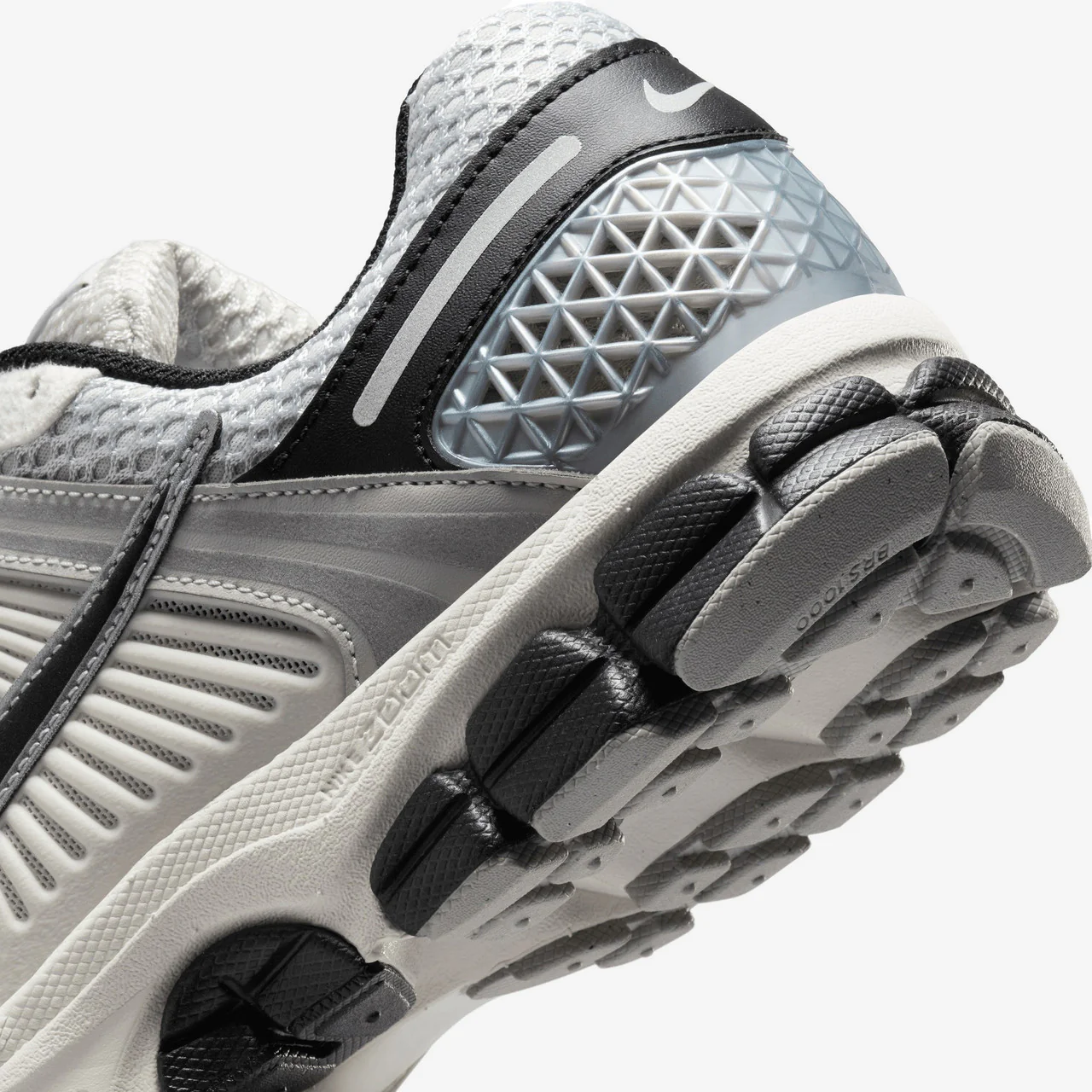 Wmns Zoom Vomero 5 - Image 9
