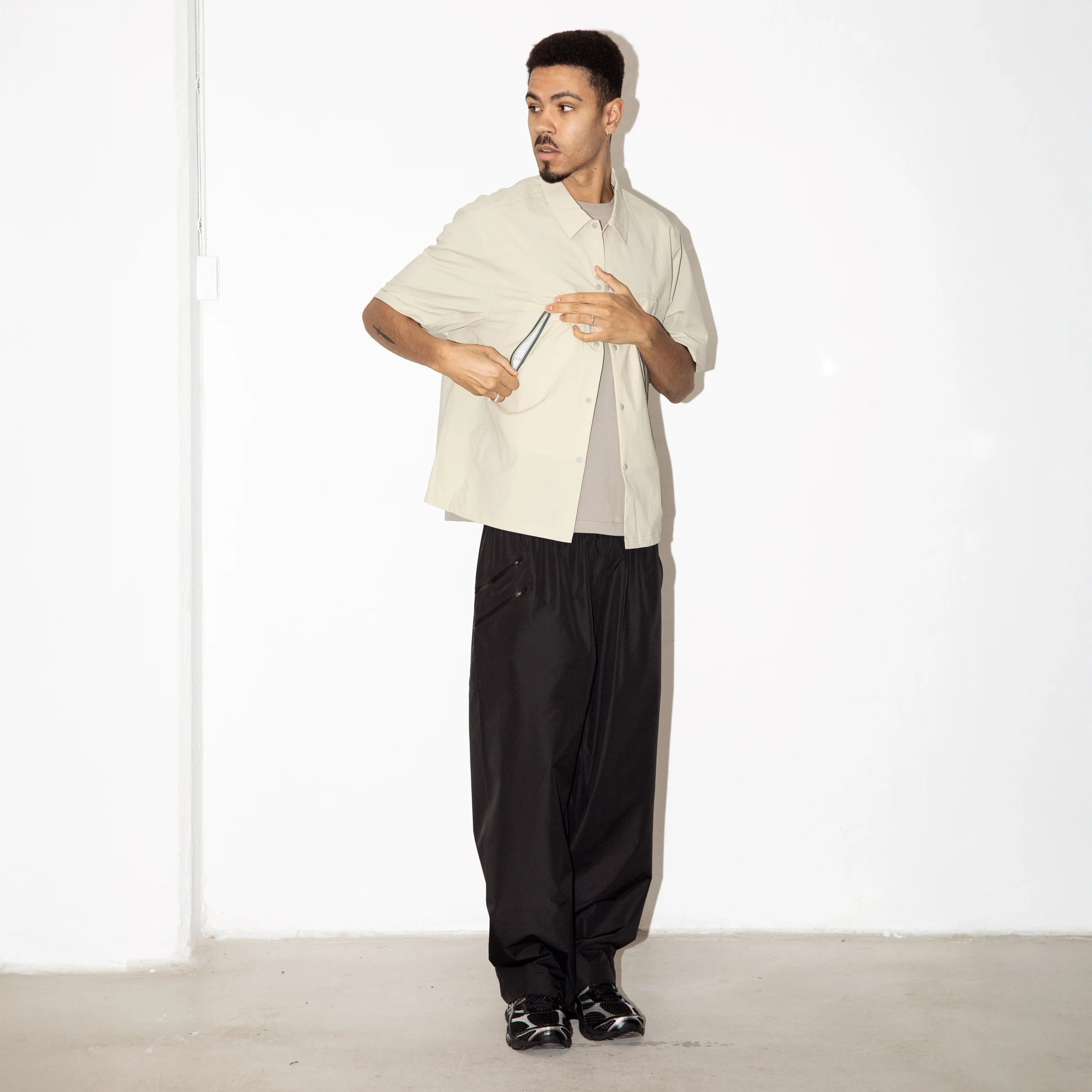 Short Sleeve Field Shirt - Image 3