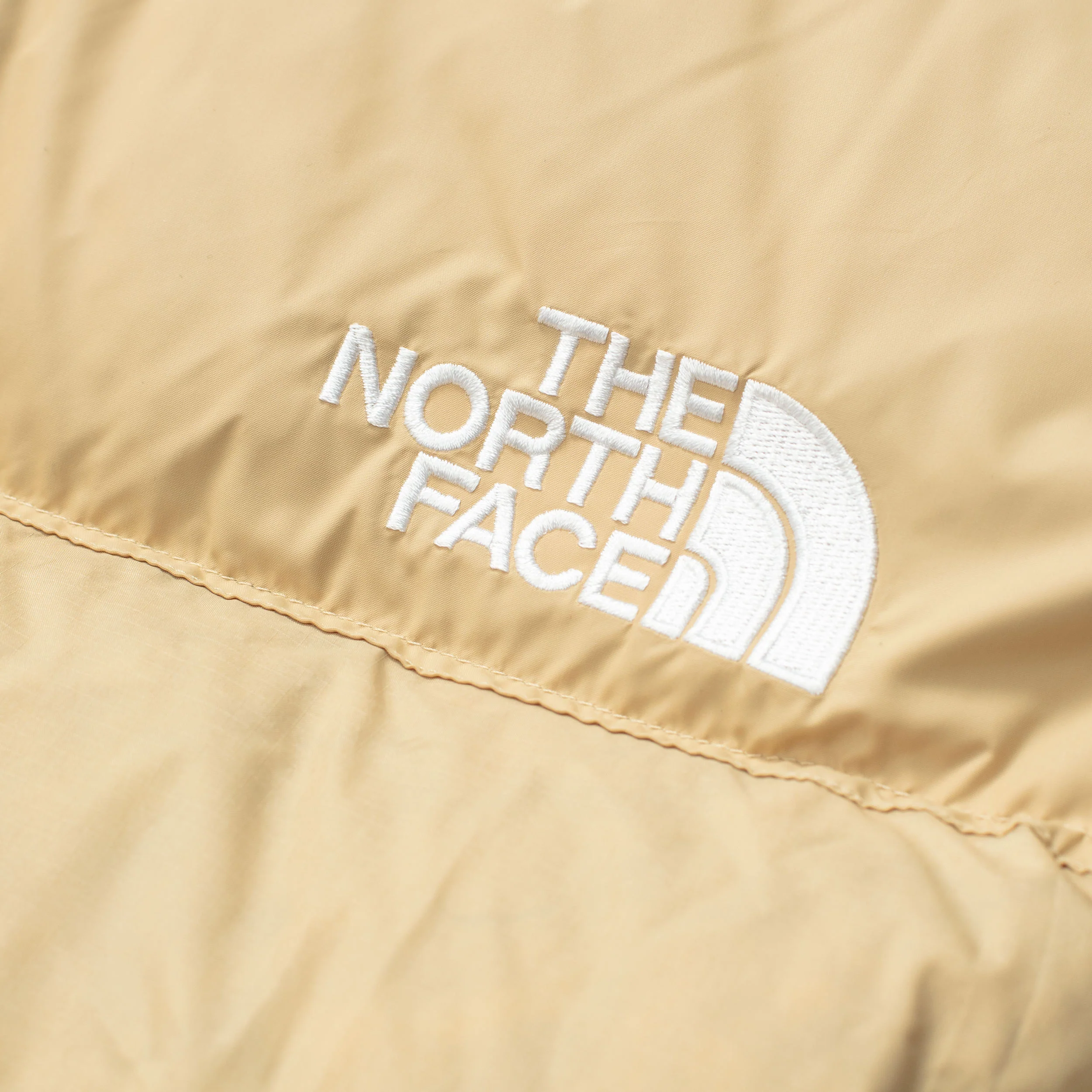 Wmns 1996 Retro Nuptse Jacket - Image 7
