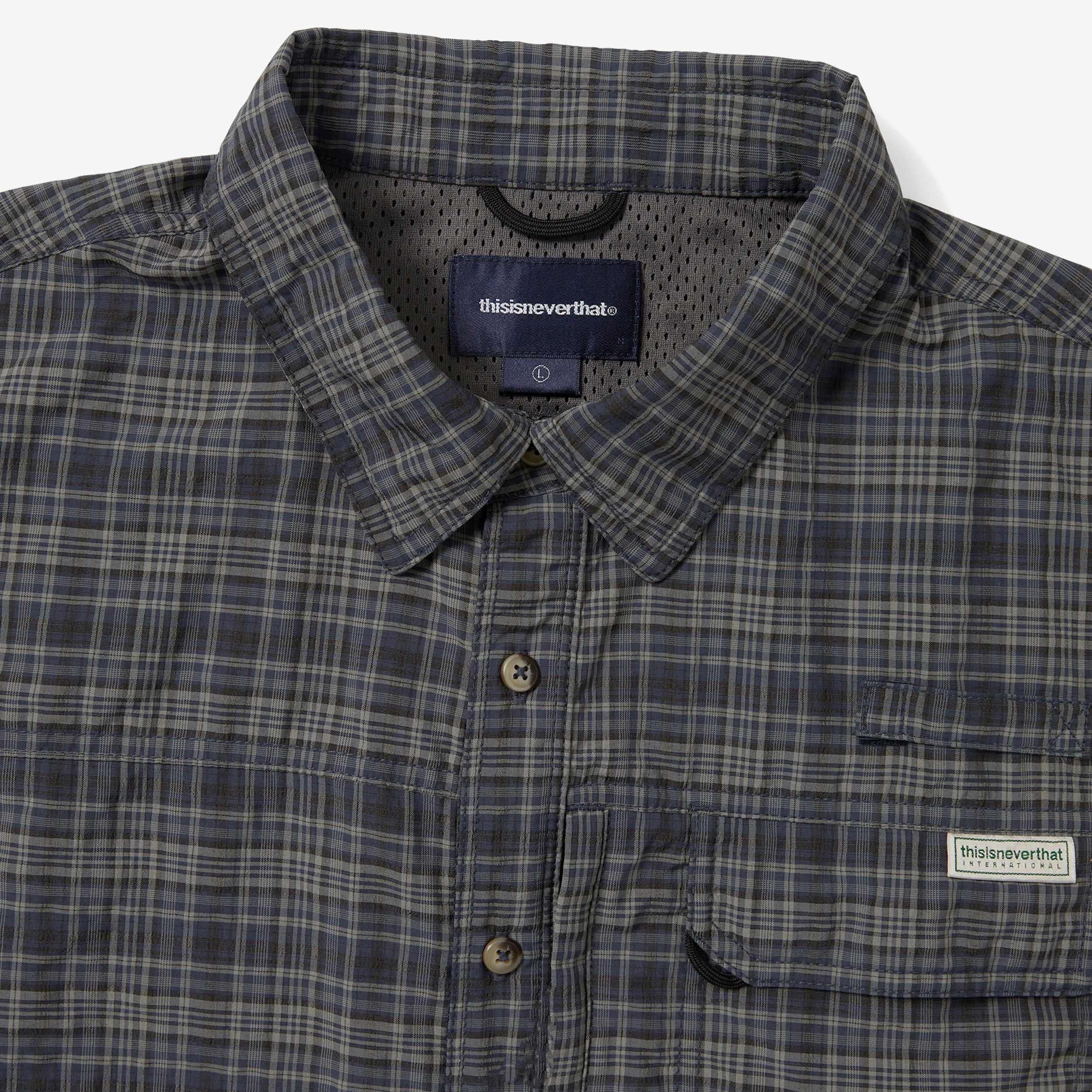 Plaid Short Sleeve Fishing Shirt - Image 3